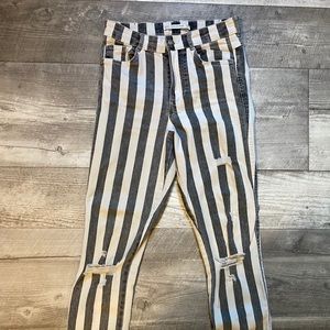 Stripped jeans